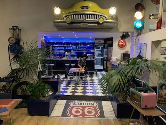 RESTAURANT 66
