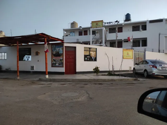 Hospedaje LA CAÍDA DEL SOL DE PARACAS