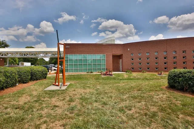 Allegra Westbrooks Regional Library - Beatties Ford Road