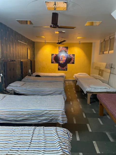 Siddhivinayak Temple Guest House