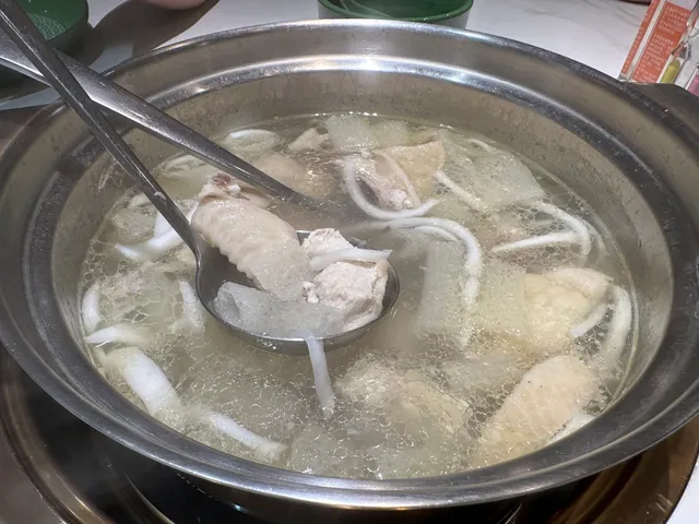 Four Season Hewei Coconut Chicken Huafabei Branch