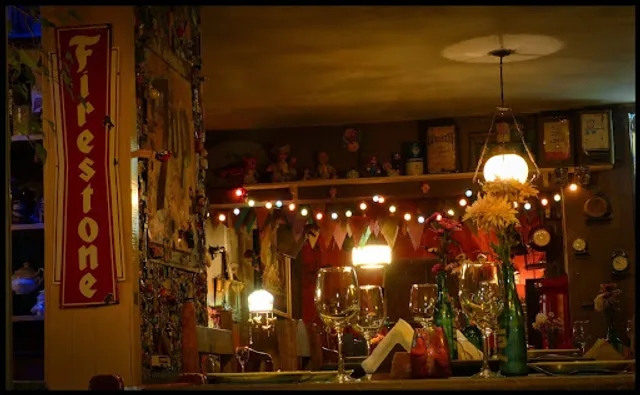 Los Miranda Resto Bar Club