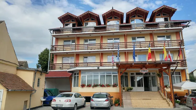 Hotel Eden