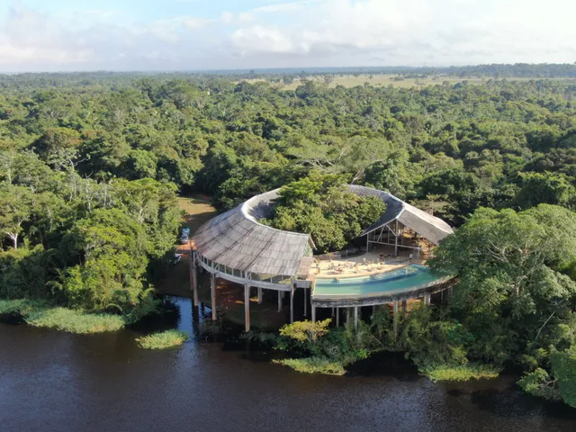 Pakaas Palafita Lodge