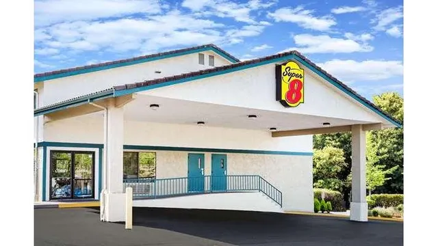 Super 8 by Wyndham Bremerton