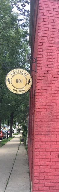 BOUTIQUE 801