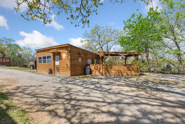 Sunset on the Shoals Lake Resort