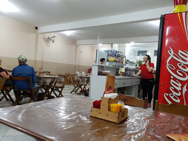 Império Lanches e Porções