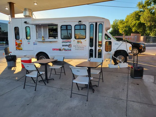 Antojitos Food Truck