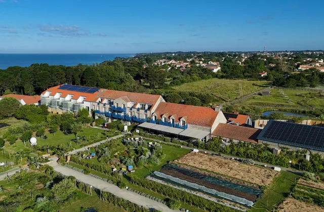 La Fontaine Aux Bretons