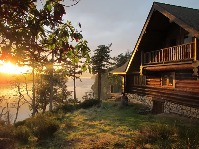 InTheBluff Oceanside Retreat vacation rental