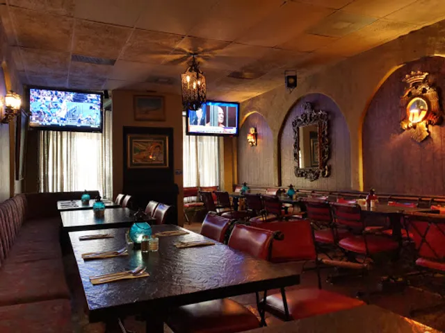 Lucy's El Adobe Cafe