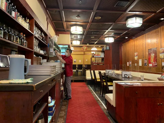 Ganso paper baked Horumosa Shin Aoyama Building