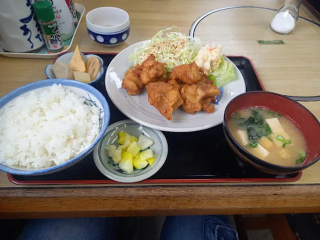 まるお食堂