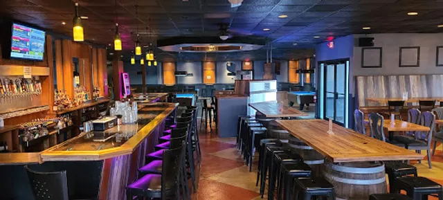 Boss Ladies Gastrobar & Billiards