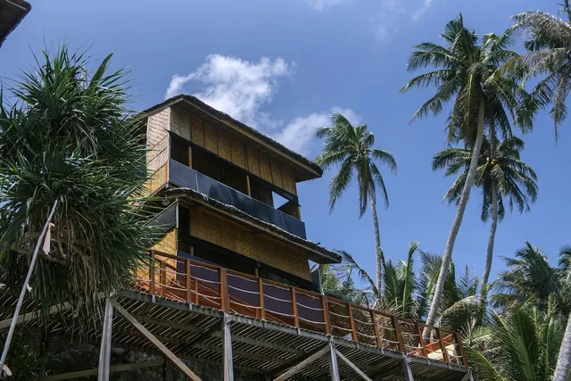 Freddies Santai Sumurtiga