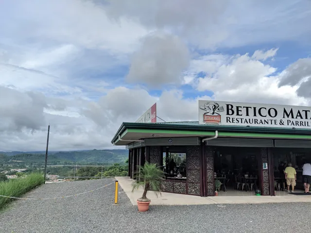 Betico Grill Garden