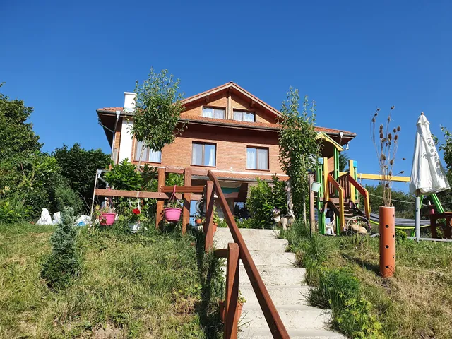 Guest House Yan BibiYan