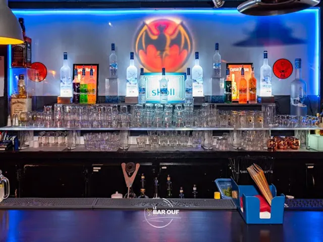 LE BAR'OUF