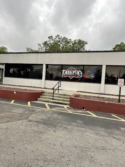 Tally Ho Bar Lounge & Grill