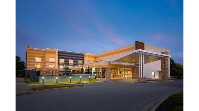 Fairfield by Marriott Inn & Suites Lexington Georgetown/College Inn