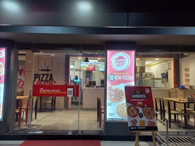 Pizza Hut | Jagatpura, Jaipur