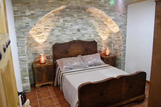 Apartamentos Cuevas Las Chimeneas