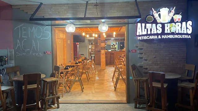 Altas Horas Hamburgueria e Restaurante