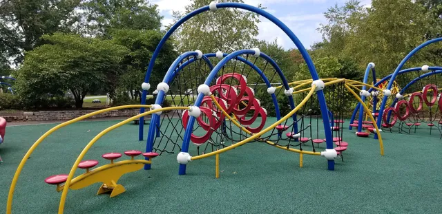 Colonial Park Kids Playground