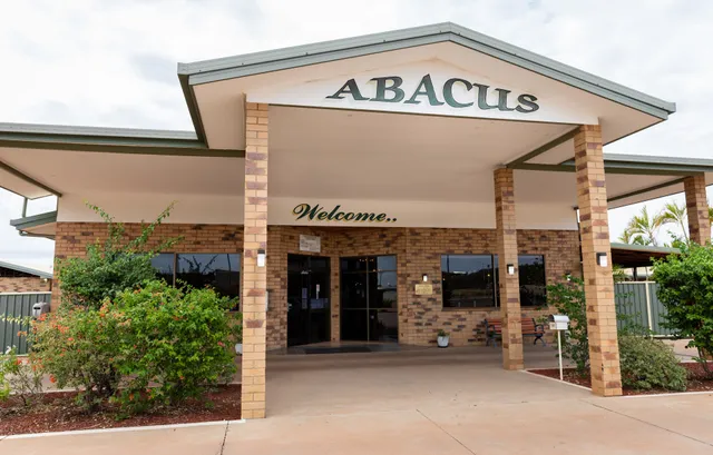 Abacus Motel