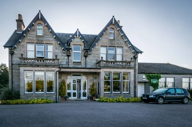 The Mountview Hotel