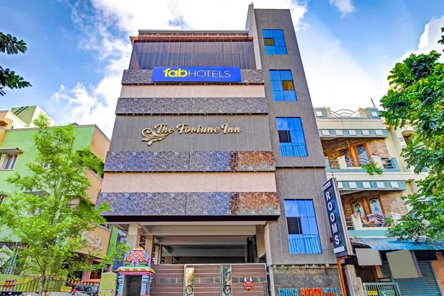 FabHotel The Fortune Inn - Hotel in Chromepet