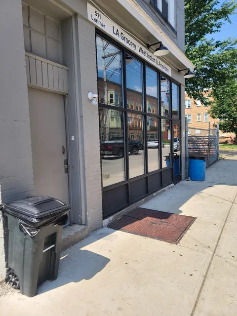 L A Grocery