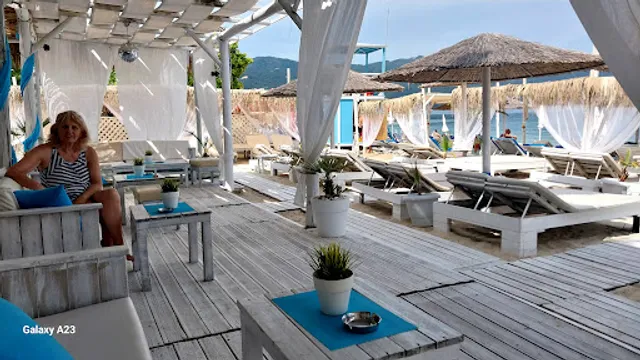 Aqua Beach Bar