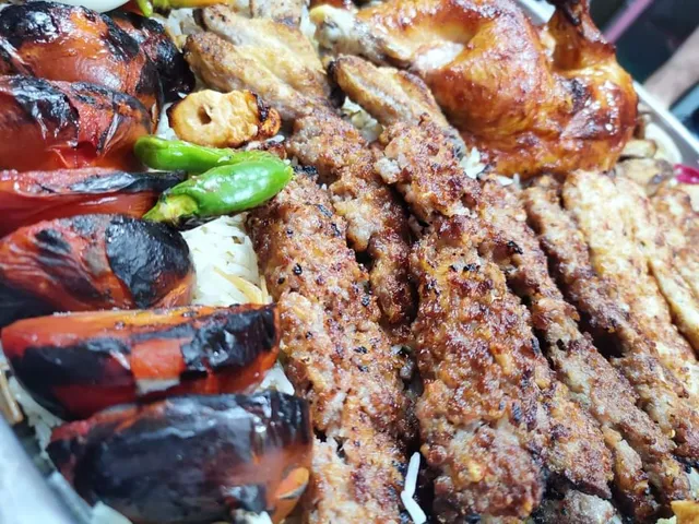 Restaurant and kebab Azayem