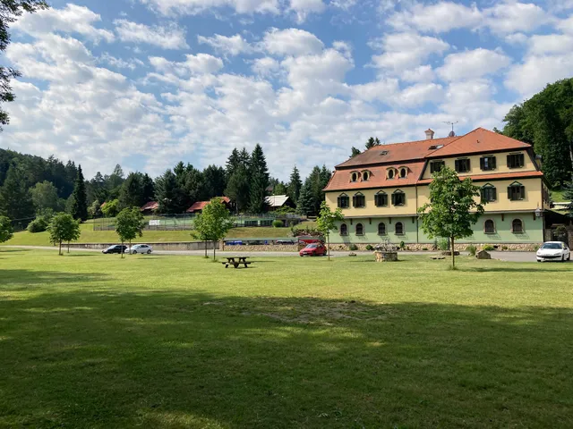 Pension Bathhouse Smraďavka - Ivo Krystýnek