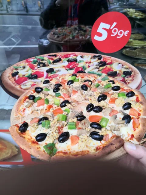 Lord of Pizza معجنات اللورد