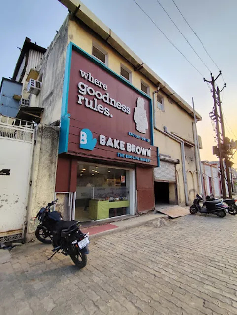 Bake Brown Bakery (Gorakhnath)