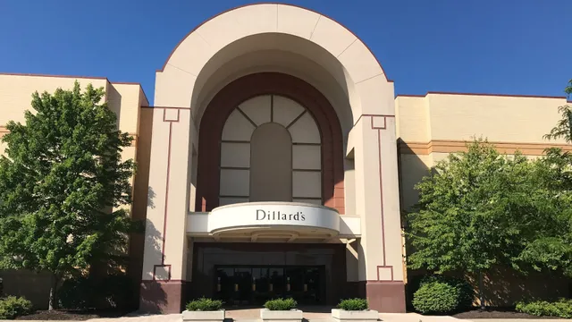 Dillard's