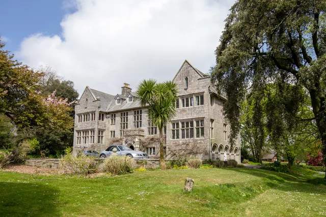 Cornish Holiday - 100 Hengar Manor