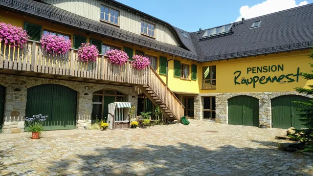 Pension Raupennest mit Blockhaussauna