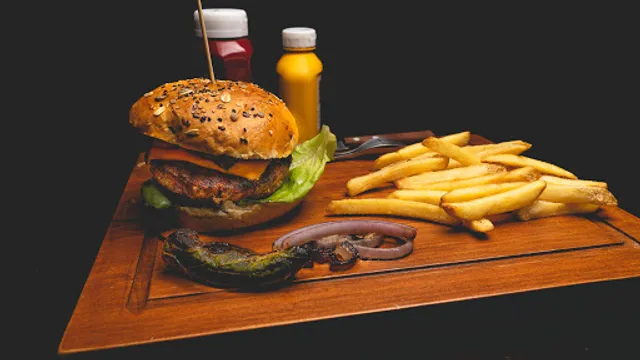 La Lata | Hamburguesas al Carbón