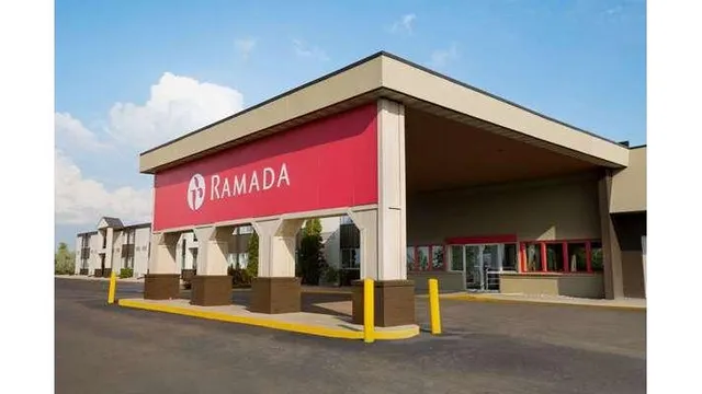 Ramada by Wyndham Bismarck