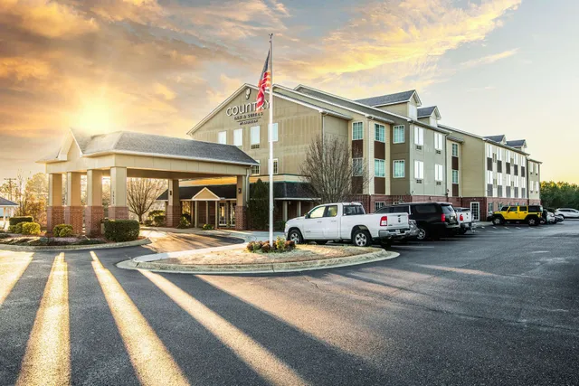 Country Inn & Suites by Radisson, El Dorado, AR