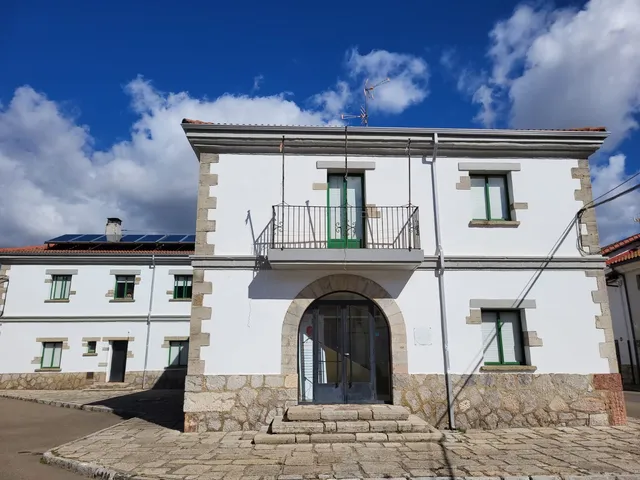 Albergue Juvenil Villamanín
