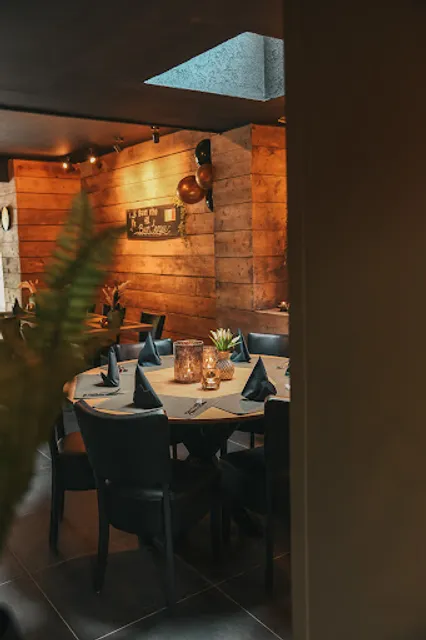 Con Amore Restaurant