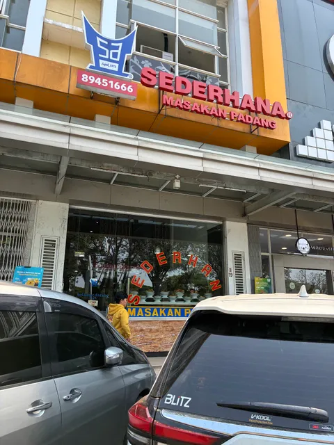 Restoran Sederhana summarecon bekasi