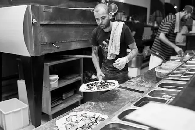 THIN SLIZZY PIZZERIA