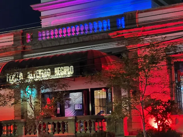 Pizza del Perro Negro Pedro Moreno