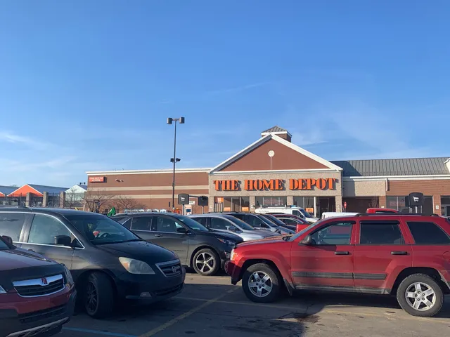 Fairlane North Shopping Center